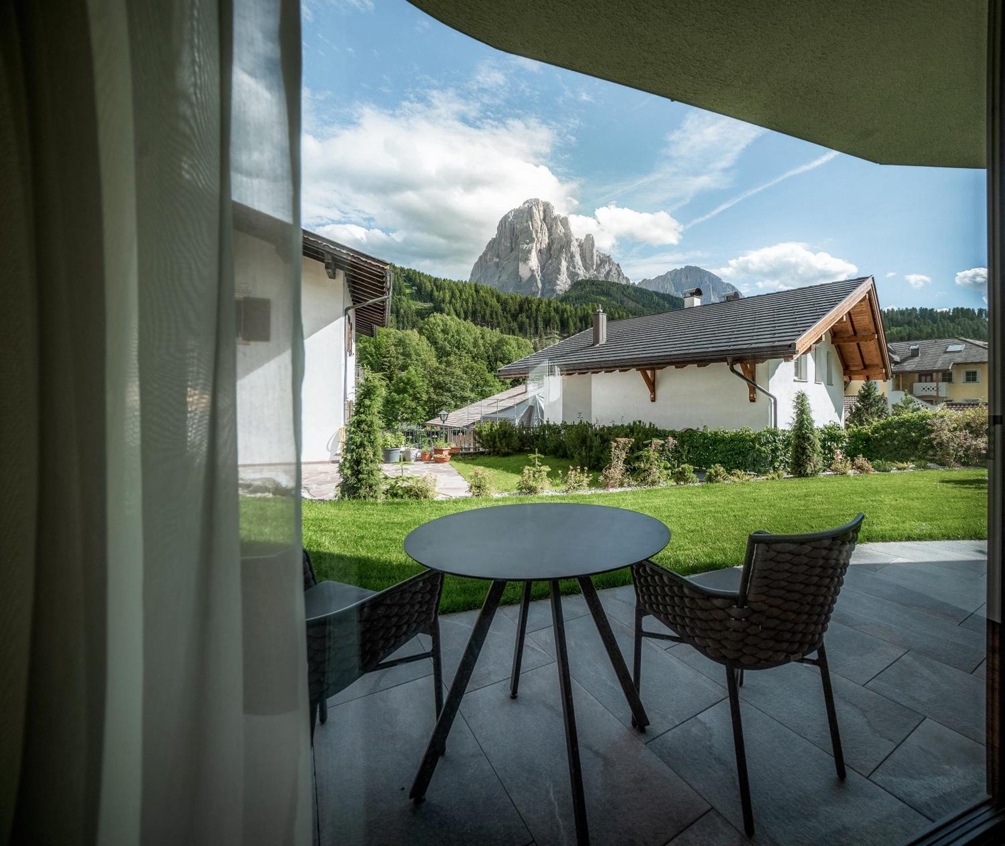 Anna Lodges Dolomites Santa Cristina Val Gardena Экстерьер фото