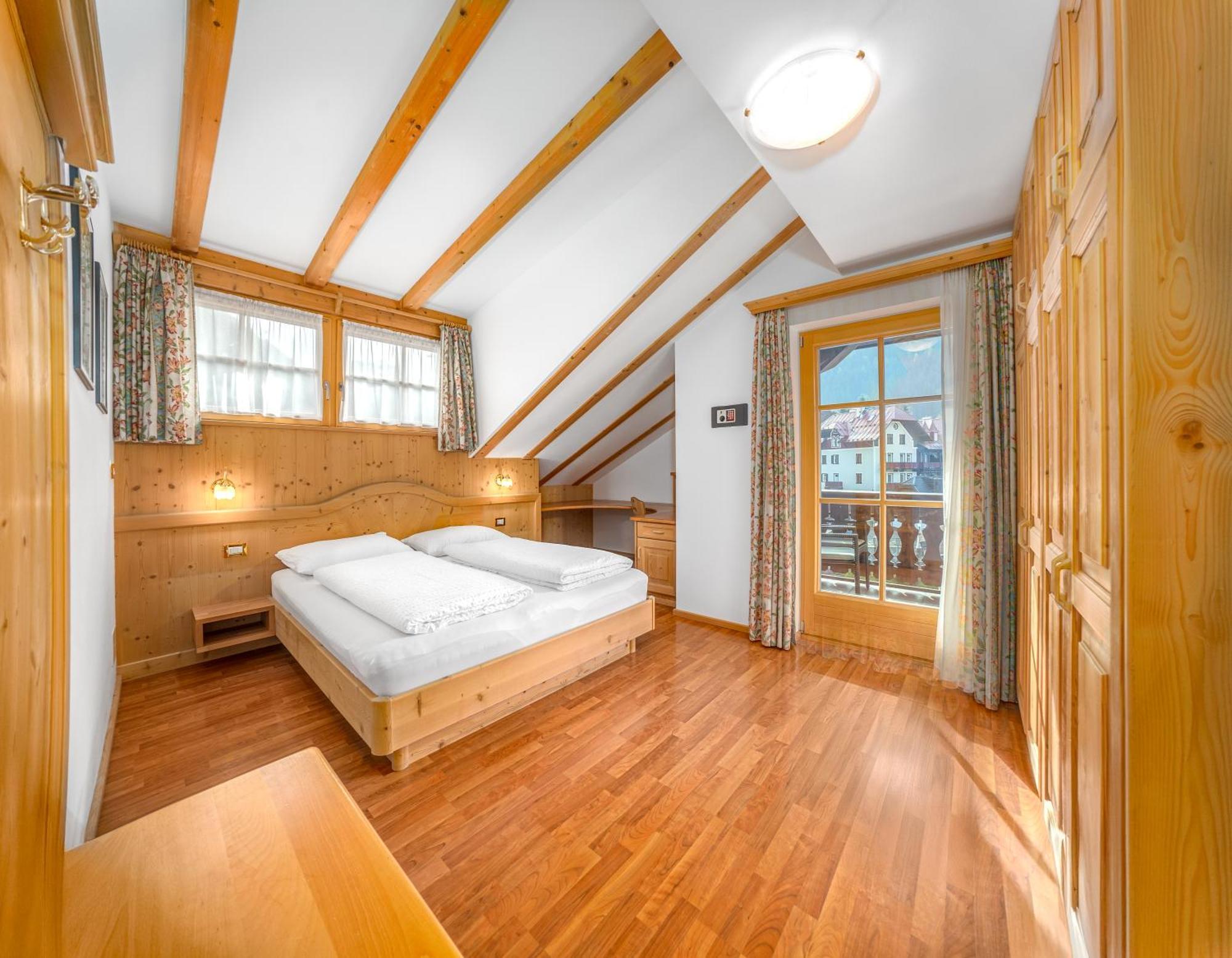 Anna Lodges Dolomites Santa Cristina Val Gardena Экстерьер фото